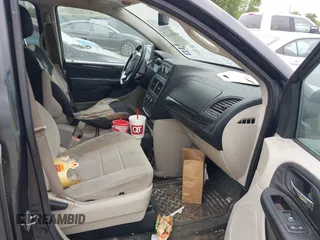 2013 Dodge Grand Caravan SE with VIN 2C4RDGBG0DR641272, listed as a IAAI auction lot 42046978 with 159,342 mi miles and . Bid and sale history available at DreamBid. Image 5.
