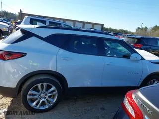 2019 Chevrolet Blazer with VIN 3GNKBHRS0KS661570, listed as a IAAI auction lot 41257044 with 111,565 mi miles. Bid and sale history available at carsss.com. Image 13.