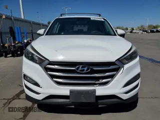 2017 Hyundai Tucson SE с VIN KM8J3CA49HU297543, выставлен на аукционе Copart как лот 55677775 с пробегом 95 237 миль миль и Списание • Salvage title. История ставок и продаж доступна на DreamBid. Изображение 5.