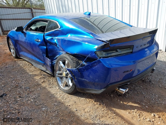 2017 Chevrolet Camaro ZL1 with VIN 1G1FK1R68H0173044, listed as a IAAI auction lot 41875813 with 76,326 mi miles. Bid and sale history available at carsss.com. Image 3.