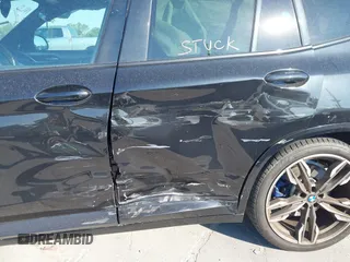 2019 BMW X3 M40i with VIN 5UXTS3C59KLR72809, listed as a IAAI auction lot 41893066 with 39,654 mi miles and . Bid and sale history available at DreamBid. Image 6.