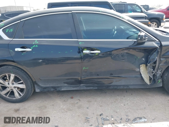 2013 Nissan Altima SV with VIN 1N4AL3AP5DN583737, listed as a IAAI auction lot 41784167 with 184,862 mi miles and . Bid and sale history available at DreamBid. Image 13.