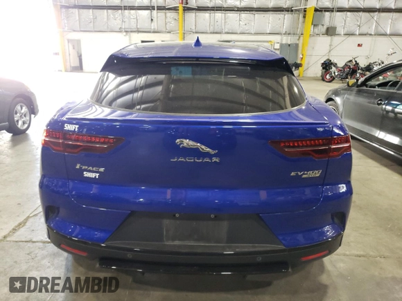 2019 Jaguar I-Pace SE z VIN SADHC2S19K1F63743, wystawiony jako Copart lot #61911943 z przebiegiem 33 776 mil mil oraz . Historia ofert i sprzedaży dostępna na DreamBid. Obrazek 6.