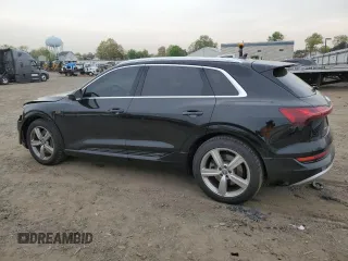 2019 Audi e-tron Premium Plus with VIN WA1LAAGE5KB009439, listed as a Copart auction lot 50514093 with 32,382 mi miles. Bid and sale history available at carsss.com. Image 2.