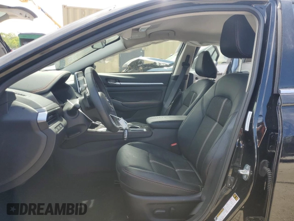 2025 Nissan Altima SR with VIN 1N4BL4CV6SN310132, listed as a Copart auction lot 53173665 with 11,291 mi miles and Clean Title. Bid and sale history available at DreamBid. Image 7.