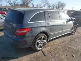 2012 Mercedes-Benz R-Class R 350 with VIN 4JGCB5HE0CA143058, listed as a IAAI auction lot 41816422 with 153,103 mi miles. Bid and sale history available at carsss.com. Image 4.