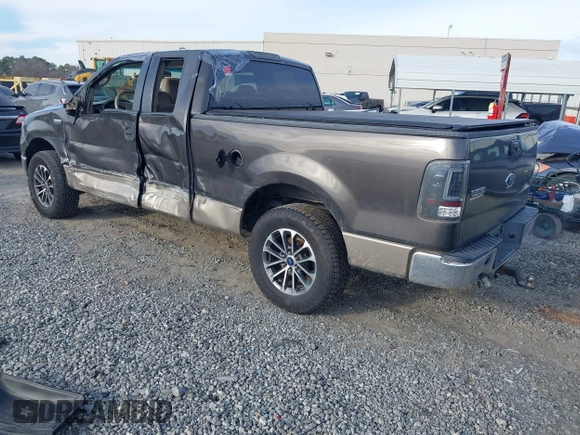 2005 Ford F-150 XLT with VIN 1FTPX12505NB28550, listed as a IAAI auction lot 41381125 with 248,711 mi miles. Bid and sale history available at carsss.com. Image 3.