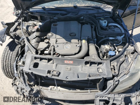 2012 Mercedes-Benz C 250 Sport с VIN WDDGF4HB2CR223351, выставлен на аукционе Copart как лот 60538315 с пробегом 137 032 миль миль и Списание • Salvage title. История ставок и продаж доступна на DreamBid. Изображение 11.