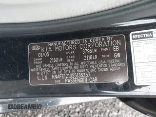 2005 Kia Spectra LX z VIN KNAFE121355138257, wystawiony jako IAAI lot #42323008 z przebiegiem 164 869 mil mil oraz . Historia ofert i sprzedaży dostępna na DreamBid. Obrazek 9.