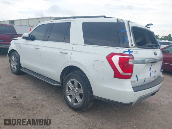 2021 Ford Expedition XLT с VIN 1FMJU1HT9MEA15484, выставлен на аукционе IAAI как лот 42438467 с пробегом 86 057 миль миль и . История ставок и продаж доступна на DreamBid. Изображение 3.