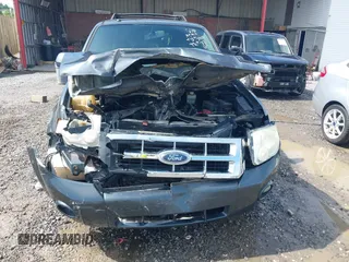 2008 Ford Escape XLT с VIN 1FMCU03198KE78192, выставлен на аукционе IAAI как лот 42260306 с пробегом 270 069 миль миль и . История ставок и продаж доступна на DreamBid. Изображение 6.