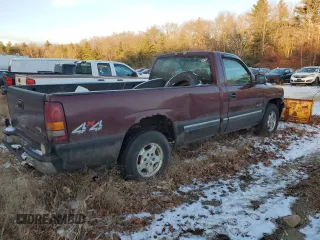 2000 Chevrolet Silverado 1500 with VIN 1GCEK14VXYE402067, listed as a Copart auction lot 85978574 with 185,618 mi miles and Non Repairable. Bid and sale history available at carsss.com. Image 3.