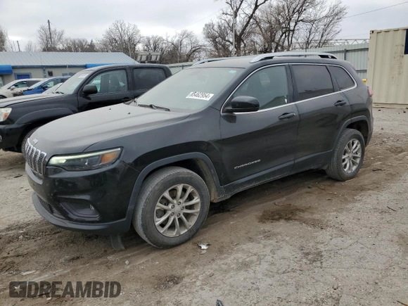2019 Jeep Cherokee Latitude with VIN 1C4PJMCX3KD127526, listed as a Copart auction lot 85462954 with 132,879 mi miles and Salvage Title. Bid and sale history available at carsss.com. Image 1.