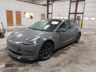 2018 Tesla Model 3 Long Range Battery with VIN 5YJ3E1EB8JF113566, listed as a IAAI auction lot 41726484 with 91,255 mi miles and . Bid and sale history available at DreamBid. Image 17.