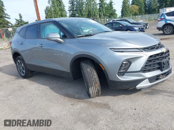 2025 Chevrolet Blazer LT with VIN 3GNKBHR45SS134772, listed as a IAAI auction lot 42554686 with 15,688 mi miles and . Bid and sale history available at DreamBid. Image 1.
