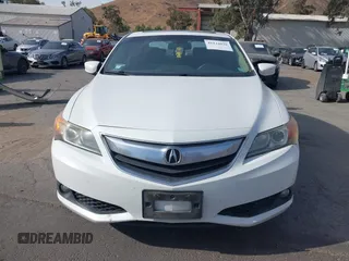 2014 Acura ILX Tech Pkg with VIN 19VDE1F76EE004171, listed as a IAAI auction lot 41134838 with 269,683 mi miles. Bid and sale history available at carsss.com. Image 12.