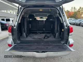 2013 Lexus LX 570 z VIN JTJHY7AX8D4089490, wystawiony jako Copart lot #76832954 z przebiegiem 203 267 mil mil oraz Czysty tytuł • Clean title. Historia ofert i sprzedaży dostępna na DreamBid. Obrazek 10.