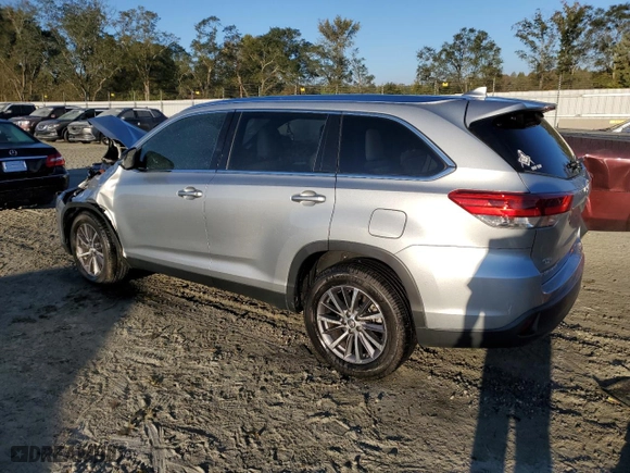 2019 Toyota Highlander SE with VIN 5TDKZRFH9KS332020, listed as a Copart auction lot 75504064 with 62,882 mi miles and Salvage Title. Bid and sale history available at carsss.com. Image 2.