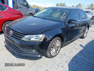 2016 Volkswagen Jetta Sedan 1.8T SEL with VIN 3VWL07AJ5GM263893, listed as a IAAI auction lot 41715603 with 188,778 mi miles. Bid and sale history available at carsss.com. Image 17.