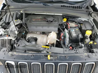 2018 Jeep Renegade Latitude with VIN ZACCJABB8JPG73693, listed as a Copart auction lot 49843235 with 92,447 mi miles and Salvage Title. Bid and sale history available at carsss.com. Image 14.