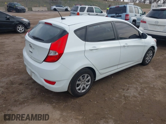 2012 Hyundai Accent GS z VIN KMHCT5AE9CU003502, wystawiony jako IAAI lot #41958632 z przebiegiem 187 577 mil mil oraz . Historia ofert i sprzedaży dostępna na DreamBid. Obrazek 4.