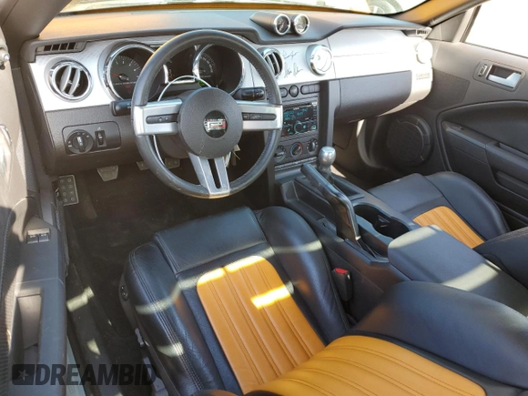2007 Ford Mustang GT Deluxe with VIN 1ZVFT82H375264889, listed as a Copart auction lot 61177985 with 10,555 mi miles and Salvage title. Bid and sale history available at DreamBid. Image 8.