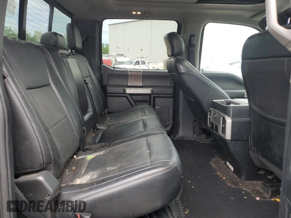 2019 Ford F-350 XL z VIN 1FT8W3DT0KEG02877, wystawiony jako Copart lot #56856905 z przebiegiem 215 078 mil mil oraz Szkoda całkowita • Salvage title. Historia ofert i sprzedaży dostępna na DreamBid. Obrazek 10.