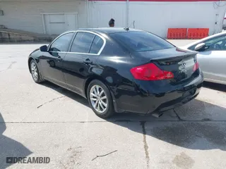 2009 Infiniti G37 Sedan Journey with VIN JNKCV61E99M311135, listed as a IAAI auction lot 42025379 with 198,785 mi miles. Bid and sale history available at carsss.com. Image 3.