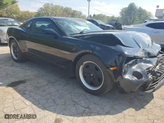 2013 Chevrolet Camaro LS with VIN 2G1FE1E32D9231488, listed as a Copart auction lot 71770494 with 77,215 mi miles and Non Repairable. Bid and sale history available at carsss.com. Image 4.
