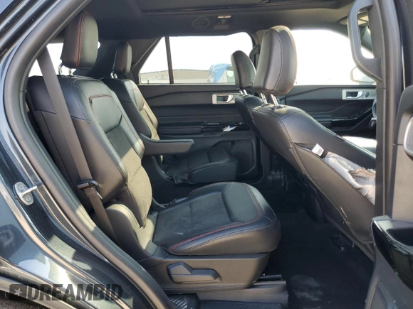 2022 Ford Explorer ST-Line with VIN 1FMSK8KH9NGB05344, listed as a Copart auction lot 45319245 with 25,775 mi miles and Salvage Title. Bid and sale history available at carsss.com. Image 11.