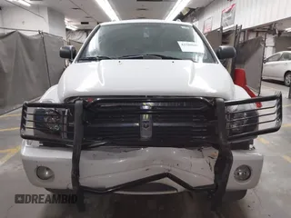 2005 Dodge Durango SLT z VIN 1D4HD48D75F519320, wystawiony jako IAAI lot #42380006 z przebiegiem 84 625 mil mil oraz . Historia ofert i sprzedaży dostępna na DreamBid. Obrazek 12.