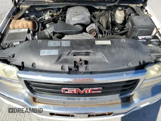 2003 GMC Sierra 1500HD SLE z VIN 1GTGC13U33F222110, wystawiony jako Copart lot #44918185 z przebiegiem 209 001 mil mil oraz Tytuł czysty. Historia ofert i sprzedaży dostępna na DreamBid. Obrazek 11.