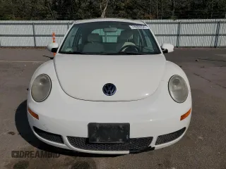2008 Volkswagen Beetle with VIN 3VWFG31C68M511900, listed as a Copart auction lot 74089294 with 88,345 mi miles and Clean Title. Bid and sale history available at DreamBid. Image 5.