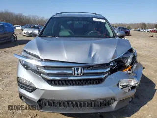 2017 Honda Pilot EX with VIN 5FNYF6H38HB054680, listed as a Copart auction lot 45133725 with 103,764 mi miles and Salvage Title. Bid and sale history available at DreamBid. Image 5.