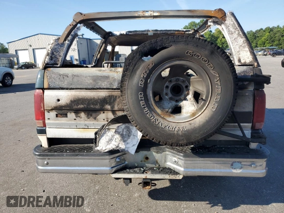 1993 Ford Bronco Custom with VIN 1FMEU15H0PLB25924, listed as a Copart auction lot 60614104 with 0 mi miles and Salvage Title. Bid and sale history available at carsss.com. Image 6.