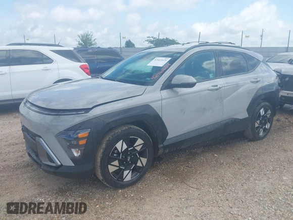 2024 Hyundai Kona SEL с VIN KM8HB3AB3RU168294, выставлен на аукционе IAAI как лот 42461624 с пробегом 15 668 миль миль и . История ставок и продаж доступна на DreamBid. Изображение 17.