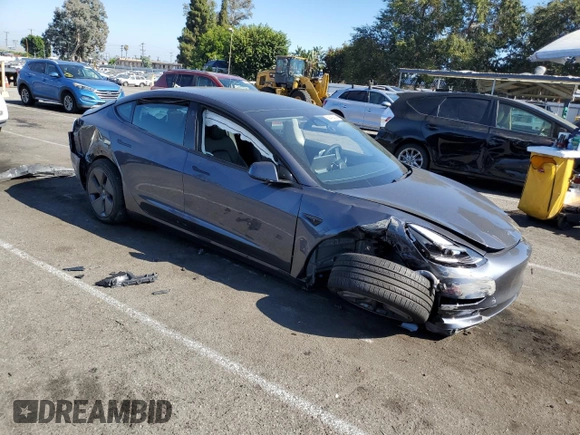 2023 Tesla Model 3 z VIN 5YJ3E1EA5PF542678, wystawiony jako Copart lot #69489404 z przebiegiem 11 645 mil mil oraz Szkoda całkowita • Salvage title. Historia ofert i sprzedaży dostępna na DreamBid. Obrazek 4.