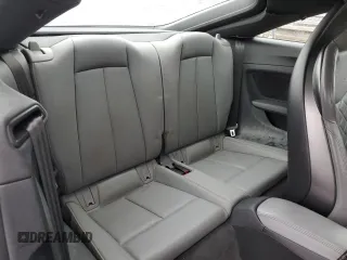 2017 Audi TTS z VIN TRUC1AFV6H1016086, wystawiony jako Copart lot #50649944 z przebiegiem 35 209 mil mil oraz . Historia ofert i sprzedaży dostępna na DreamBid. Obrazek 10.