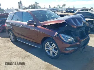 2013 Mercedes-Benz M 350 z VIN 4JGDA5JB8DA156861, wystawiony jako IAAI lot #41226337 z przebiegiem 116 299 mil mil oraz . Historia ofert i sprzedaży dostępna na DreamBid. Obrazek 1.