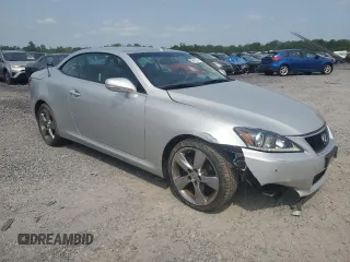 2011 Lexus IS 250 C z VIN JTHFF2C29B2514971, wystawiony jako Copart lot #59915215 z przebiegiem 116 160 mil mil oraz Szkoda całkowita • Salvage title. Historia ofert i sprzedaży dostępna na DreamBid. Obrazek 4.