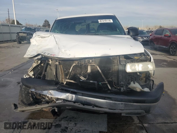 2001 Chevrolet Suburban LS with VIN 3GNGK26U31G110172, listed as a Copart auction lot 87319114 with 131,035 mi miles and Salvage Title. Bid and sale history available at carsss.com. Image 5.