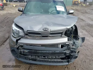 2017 Kia Soul with VIN KNDJN2A29H7474646, listed as a IAAI auction lot 41055454 with 39,783 mi miles. Bid and sale history available at carsss.com. Image 6.