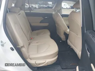 2023 Toyota Highlander L z VIN 5TDKDRBH5PS508850, wystawiony jako IAAI lot #42000739 z przebiegiem 35 914 mil mil oraz . Historia ofert i sprzedaży dostępna na DreamBid. Obrazek 8.