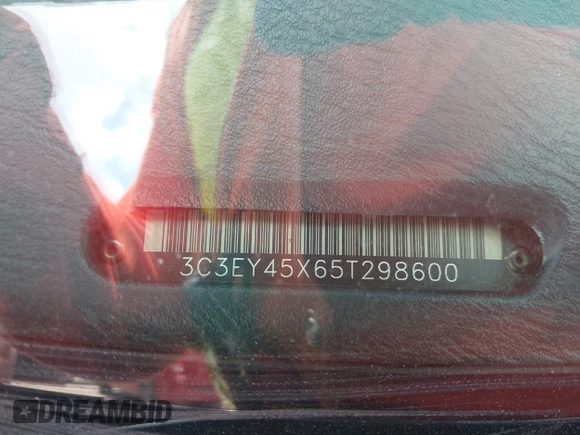 2005 Chrysler PT Cruiser z VIN 3C3EY45X65T298600, wystawiony jako IAAI lot #42578656 z przebiegiem 153 111 mil mil oraz . Historia ofert i sprzedaży dostępna na DreamBid. Obrazek 9.