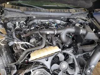 2020 Ford F-150 XL z VIN 1FTEX1EPXLFB50342, wystawiony jako Copart lot #57033155 z przebiegiem 33 222 mil mil oraz Szkoda całkowita • Salvage title. Historia ofert i sprzedaży dostępna na DreamBid. Obrazek 11.