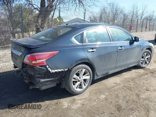 2013 Nissan Altima SV with VIN 1N4AL3AP0DN489975, listed as a IAAI auction lot 41797596 with 171,151 mi miles and . Bid and sale history available at carsss.com. Image 4.