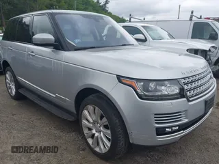 2017 Land Rover Range Rover z VIN SALGS2FE7HA353681, wystawiony jako IAAI lot #42336008 z przebiegiem 70 528 mil mil oraz . Historia ofert i sprzedaży dostępna na DreamBid. Obrazek 1.