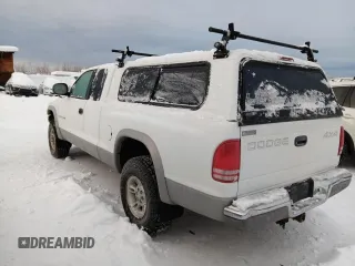 1998 Dodge Dakota SLT with VIN 1B7GG22X0WS597602, listed as a Copart auction lot 84299884 with 187,120 mi miles and Salvage Title. Bid and sale history available at carsss.com. Image 2.