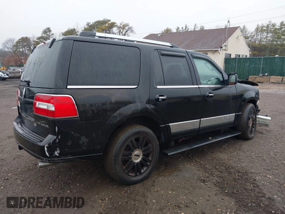 2008 Lincoln Navigator with VIN 5LMFU28518LJ04445, listed as a IAAI auction lot 41353163 with 999,999 mi miles. Bid and sale history available at carsss.com. Image 4.