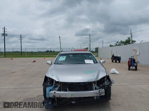 2011 Lexus ES 330 with VIN JTHBK1EG7B2454363, listed as a IAAI auction lot 42424922 with 72,271 mi miles and . Bid and sale history available at DreamBid. Image 12.